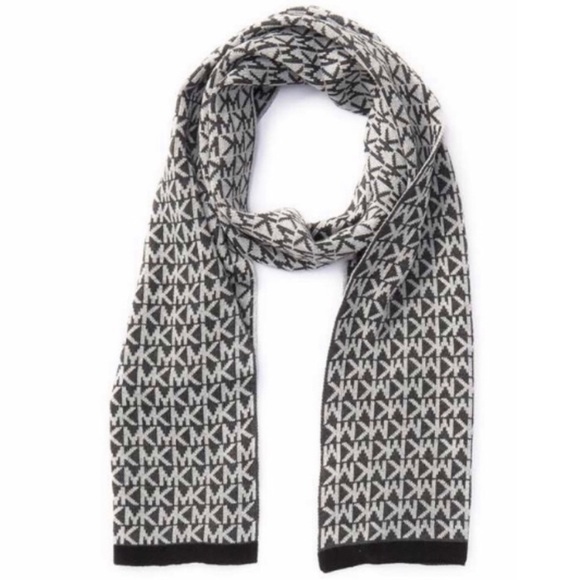 🎁Michael Kors Set •Hat Scarf Gloves• Brand New - Picture 5 of 6